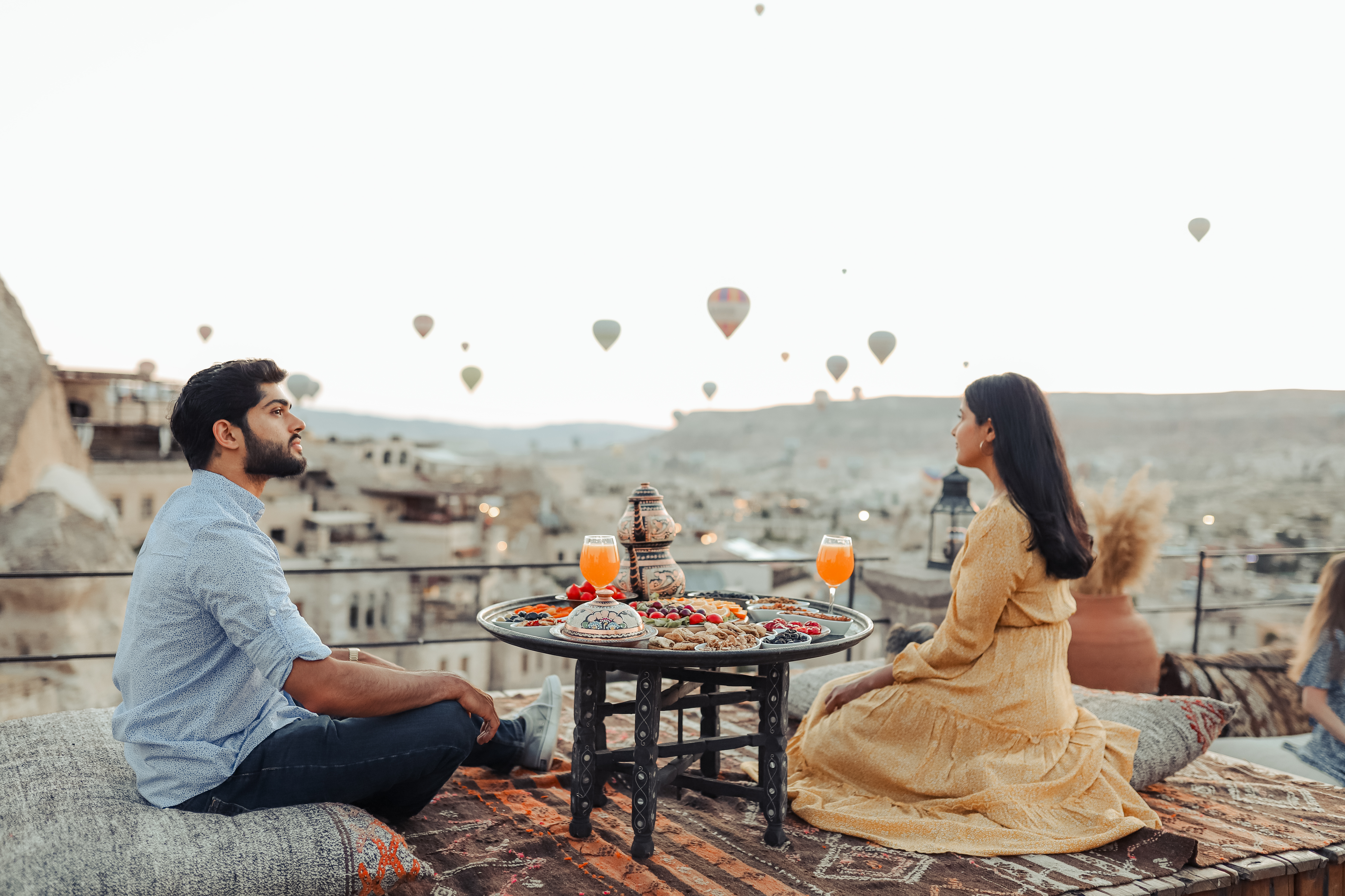 CAPPADOCIA BREAKFAST AT SUNRISE 